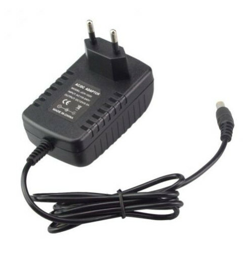 Napájecí zdroj s vidlicí 12 VDC